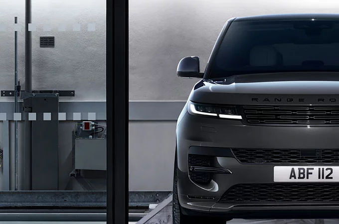 NUOVA RANGE ROVER SPORT