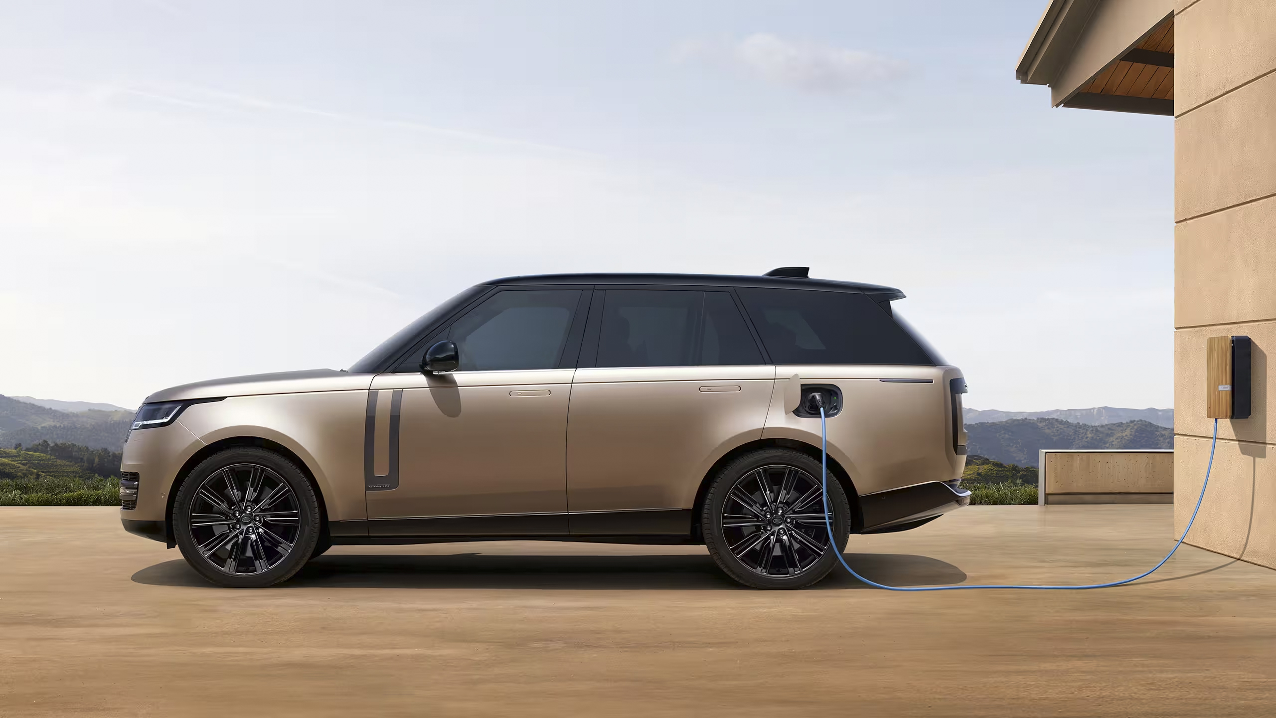 HIBRIDI ELEKTRIK RANGE ROVER