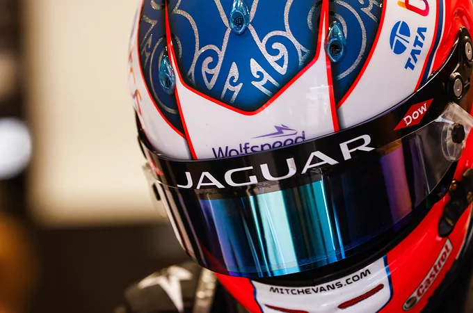 Jaguar TCS Racing 